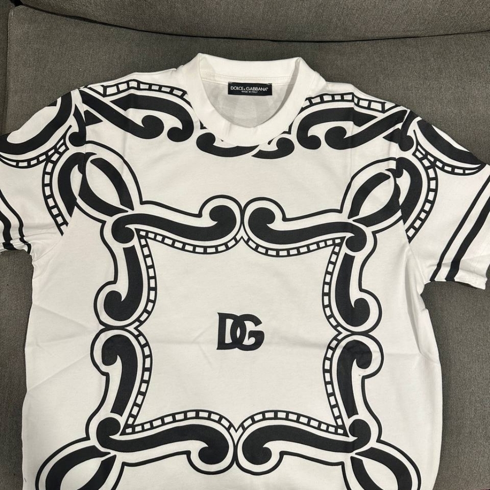 Dolce & Gabbana Monochrome Graphic Tee